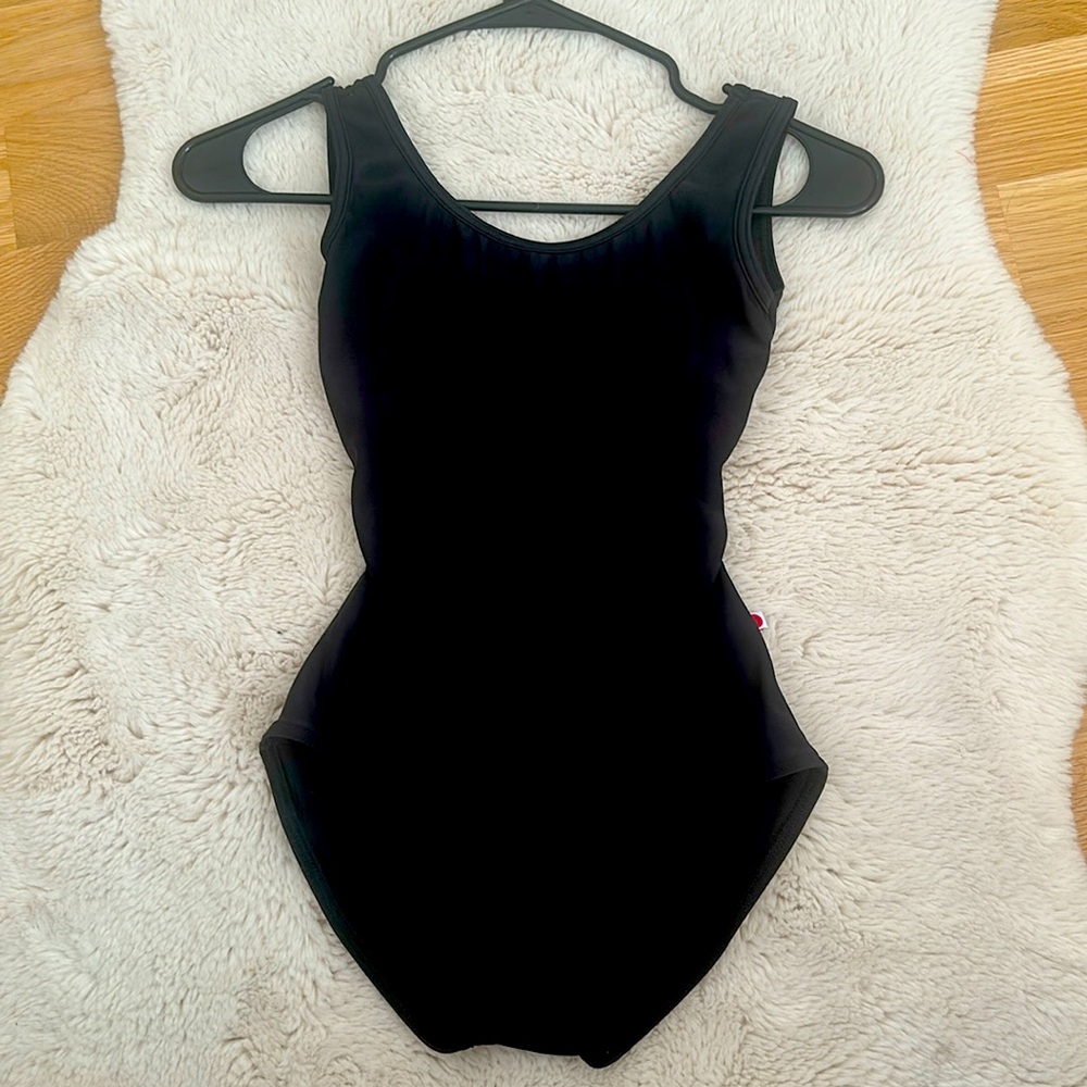 YUMIKO classic black leotard, size small